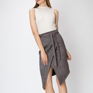 FRONT SLIT SUEDE SKIRT grey